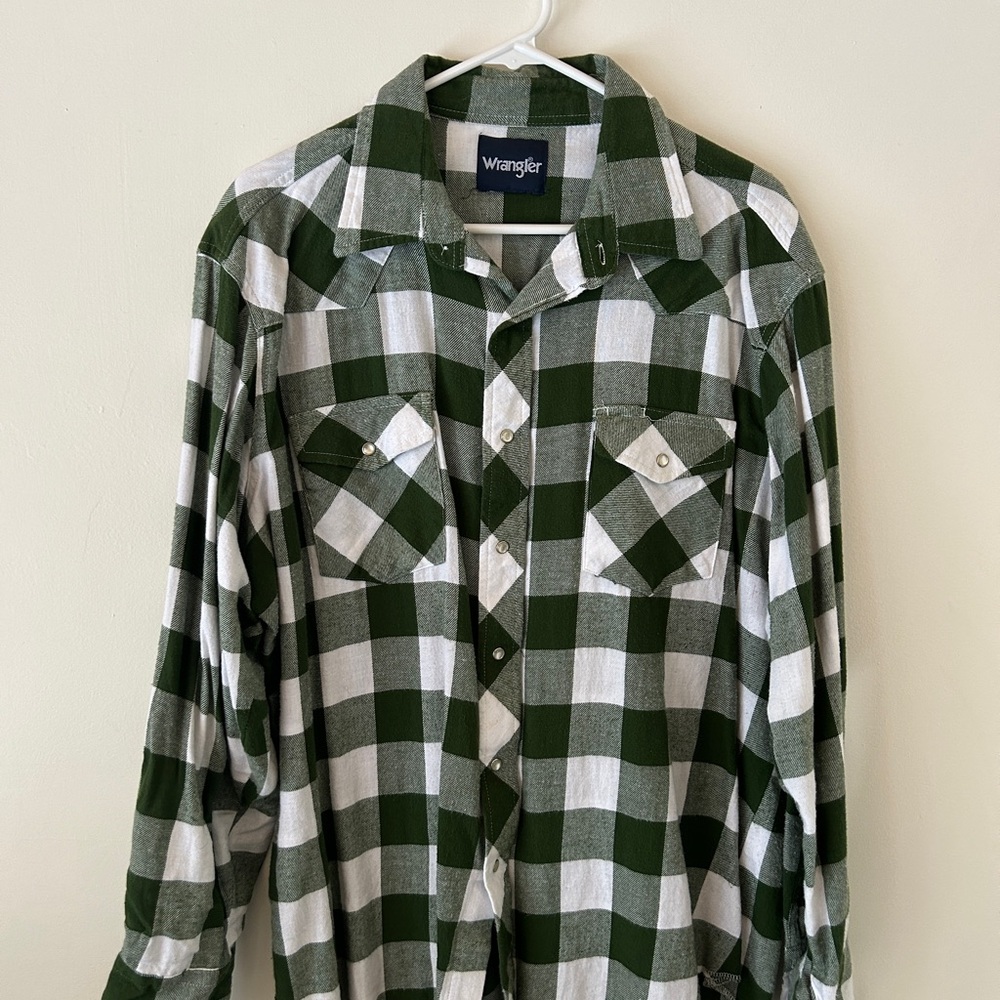 Wrangler pearl-snap flannel - Picture 4 of 6